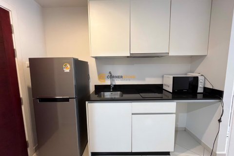 Condominio de 1 dormitorio en Jomtien Beach, Pattaya, Tailandia № 204884 - foto 5
