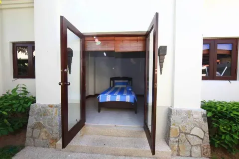 Haus in Bang Tao, Thailand 4 Schlafzimmer № 3285 - Foto 14