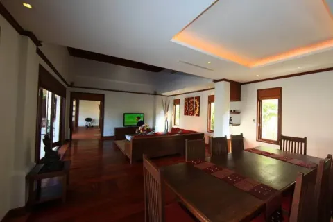 Haus in Bang Tao, Thailand 4 Schlafzimmer № 3285 - Foto 2