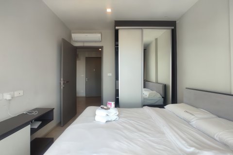 Apartamento de 1 dormitorio en Pattaya, Tailandia № 175554 - foto 8