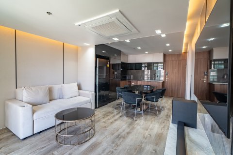Condo in Bang Rak, Bangkok, Thailand, 2 bedrooms № 135476