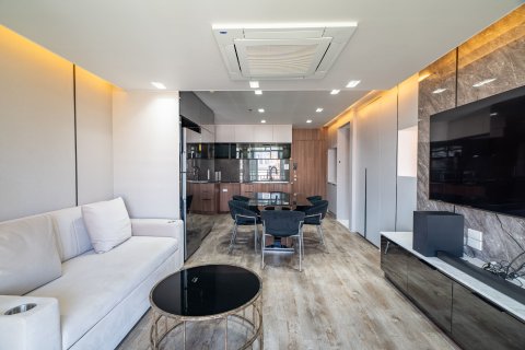 Condominio de 2 dormitorios en Bang Rak, Bangkok, Tailandia № 135476 - foto 6