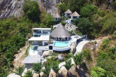 Casa de 4 dormitorios en Ko Samui, Tailandia № 67002
