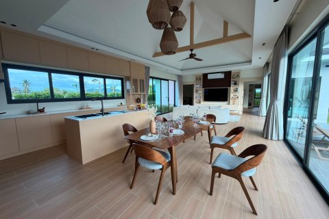 Chalet de 3 dormitorios en Pran Buri, Tailandia № 170209 - foto 8