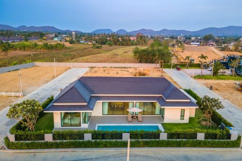 Chalet de 3 dormitorios en Pran Buri, Tailandia № 170207 - foto 6