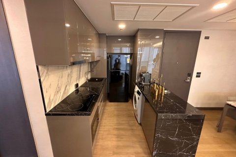 Condominio de 2 dormitorios en Bangkok, Tailandia № 70326 - foto 10