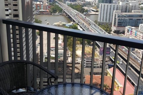 Condo in Sathon, Bangkok, Thailand, 2 bedrooms № 169315 - photo 11