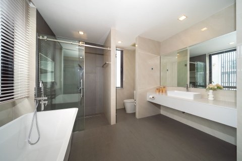 Chalet de 5 dormitorios en Phuket, Tailandia № 151651 - foto 19