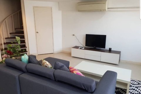 Condominio de 2 dormitorios en Bangkok, Tailandia № 157488 - foto 3