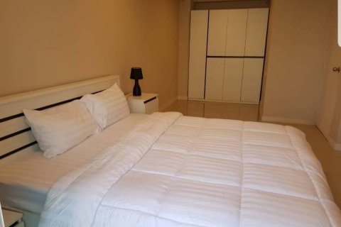 Condominio de 2 dormitorios en Bangkok, Tailandia № 157488 - foto 19