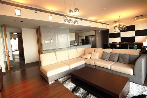 Condominio de 3 dormitorios en Bangkok, Tailandia № 157486 - foto 4