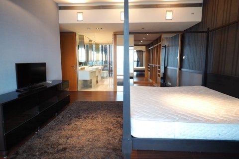 Condominio de 3 dormitorios en Bangkok, Tailandia № 157486 - foto 16