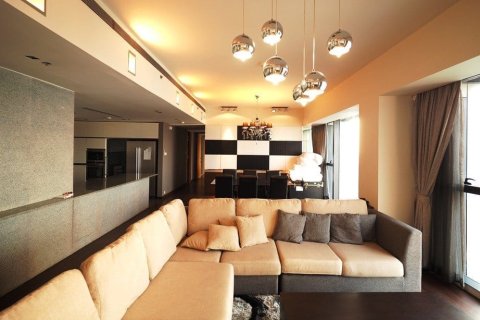 Condominio de 3 dormitorios en Bangkok, Tailandia № 157486 - foto 18