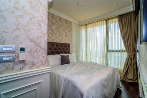 Condominio de 3 dormitorios en Bangkok, Tailandia № 157484 - foto 10
