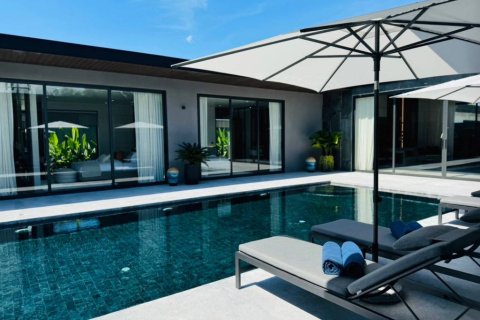 Villa in Phuket, Thailand 4 Schlafzimmer № 146948 - Foto 3