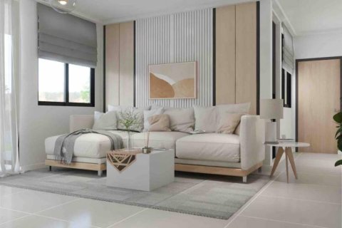 Casa de 3 dormitorios en Surat Thani, Tailandia № 146945 - foto 4