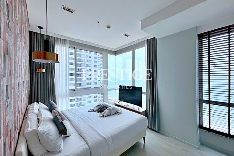 Condo in Pattaya, Thailand, 3 bedrooms  № 198183 - photo 13