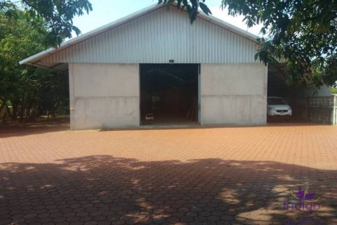 Propriété commerciale à Chiang Mai, Thaïlande 3664 m2 № 200414