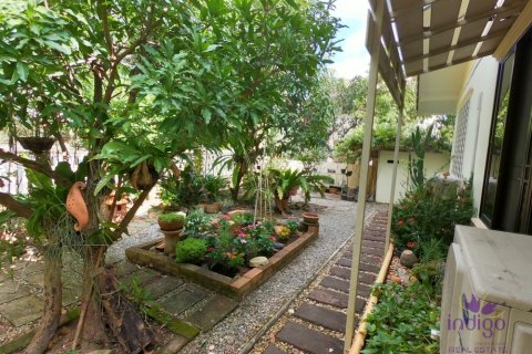 Casa de 3 dormitorios en Chiang Mai, Tailandia № 205615 - foto 3