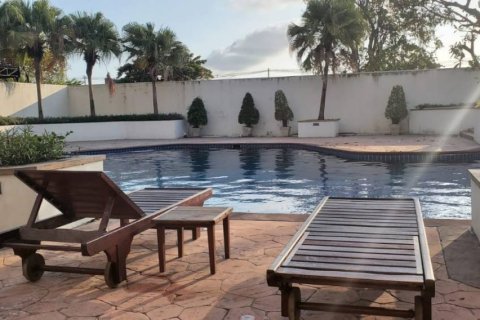 Condominio de 2 dormitorios en Pattaya, Tailandia № 157703 - foto 23