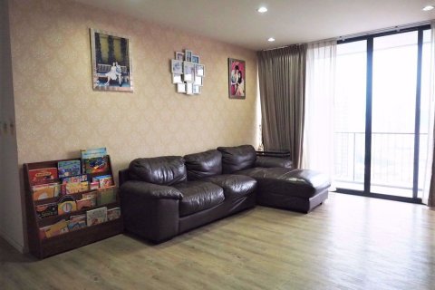 Condominio de 3 dormitorios en Chatuchak, Bangkok, Tailandia № 47937 - foto 2