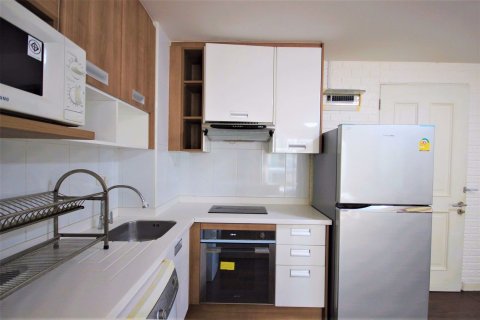 Condominio de 2 dormitorios en Watthana, Bangkok, Tailandia № 47935 - foto 5