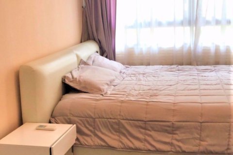 Condominio de 2 dormitorios en Watthana, Bangkok, Tailandia № 47935 - foto 11