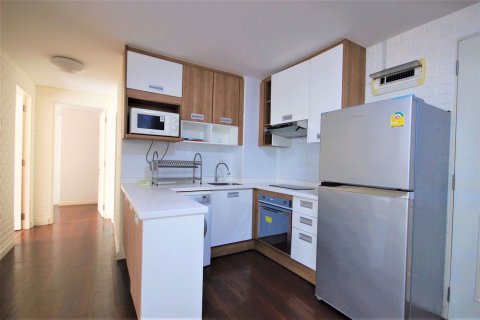 Condominio de 2 dormitorios en Watthana, Bangkok, Tailandia № 47935 - foto 6