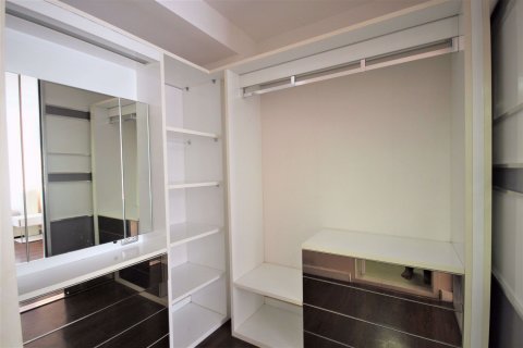 Condominio de 2 dormitorios en Watthana, Bangkok, Tailandia № 47935 - foto 10