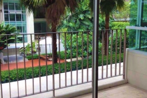 Condominio de 2 dormitorios en Watthana, Bangkok, Tailandia № 47935 - foto 14