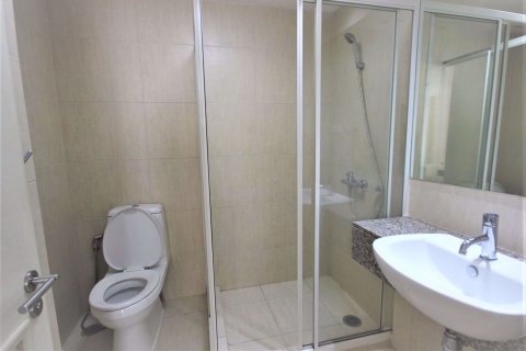 Condominio de 2 dormitorios en Watthana, Bangkok, Tailandia № 47935 - foto 12