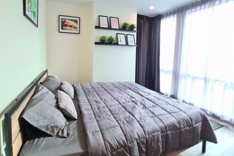Condominio de 1 dormitorio en Bang Rak, Bangkok, Tailandia № 47936 - foto 4