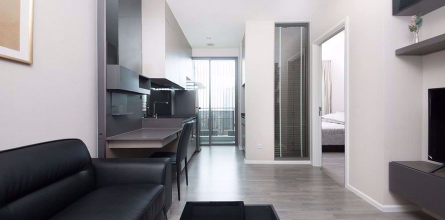 Condominio de 1 dormitorio en Khlong Toei, Bangkok, Tailandia № 47932