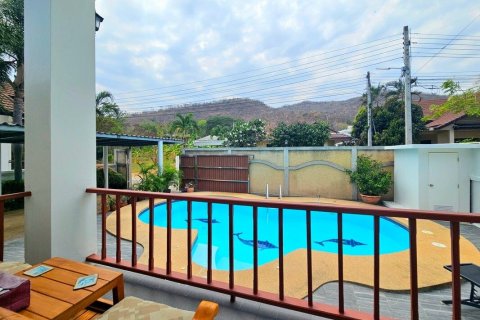 Chalet de 2 dormitorios en Hua Hin, Tailandia № 171614 - foto 12