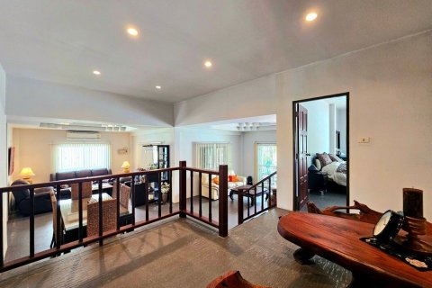 Chalet de 2 dormitorios en Hua Hin, Tailandia № 171614 - foto 24