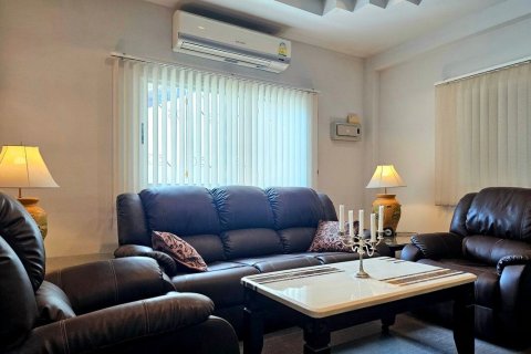 Chalet de 2 dormitorios en Hua Hin, Tailandia № 171614 - foto 19