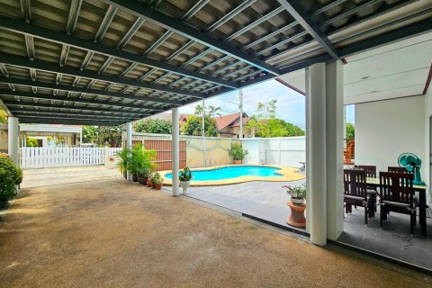 Chalet de 2 dormitorios en Hua Hin, Tailandia № 171614 - foto 8