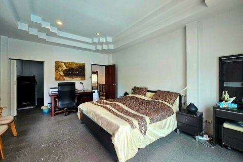 Chalet de 2 dormitorios en Hua Hin, Tailandia № 171614 - foto 30