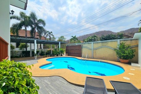 Chalet de 2 dormitorios en Hua Hin, Tailandia № 171614 - foto 6