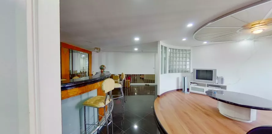 Condominio de 2 dormitorios en Yan Nawa, Bangkok, Tailandia № 139508