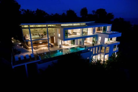 Casa de 5 dormitorios en Ko Samui, Tailandia № 180681 - foto 25