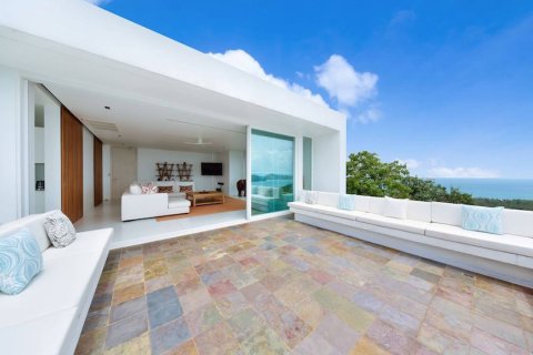 Casa de 5 dormitorios en Ko Samui, Tailandia № 180681 - foto 16