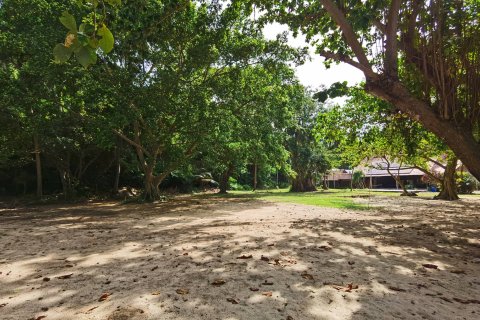 Terreno en Ko Kaeo, Tailandia № 180682 - foto 24