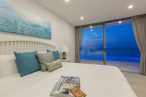 Casa de 3 dormitorios en Ko Samui, Tailandia № 180683 - foto 21