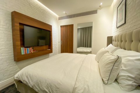 Ático de 2 dormitorios en Bangkok, Tailandia № 180685 - foto 26
