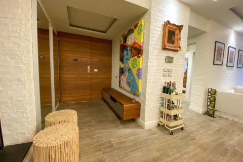 Ático de 2 dormitorios en Bangkok, Tailandia № 180685 - foto 12