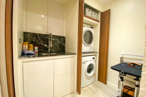 Ático de 2 dormitorios en Bangkok, Tailandia № 180685 - foto 22
