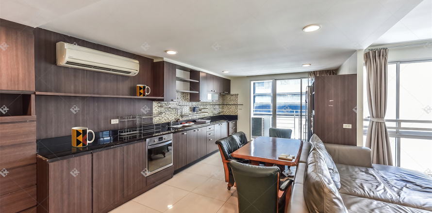 Condominio de 3 dormitorios en Bangkok, Tailandia № 188012