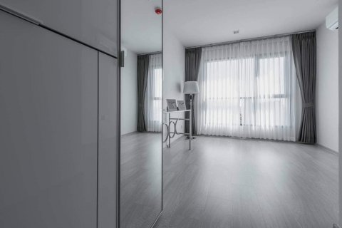 Condominio de 2 dormitorios en Khlong Toei, Bangkok, Tailandia № 138806 - foto 9