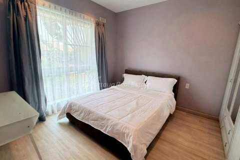 Haus in Bang Lamung, Thailand 4 Schlafzimmer № 233700 - Foto 10